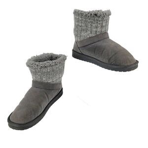Muk Luks Boots 8 Gray Short Rib‎ Knit Double Buckle Vegan Faux Suede Pull On